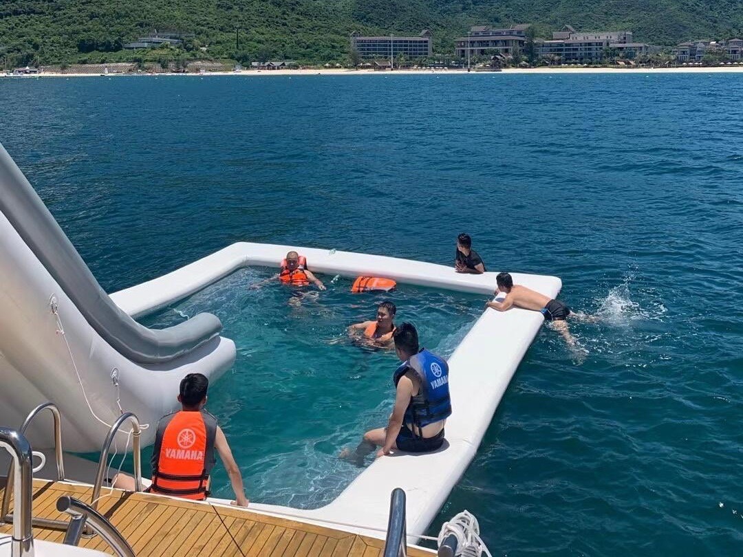 pool with platform