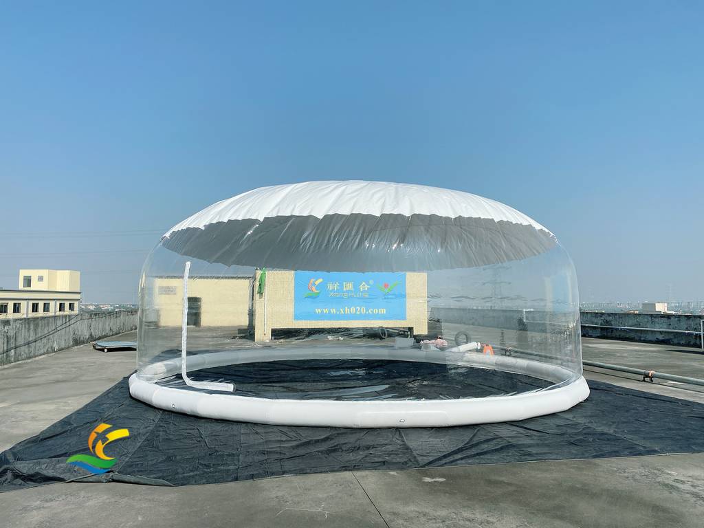 Inflatable pool cover