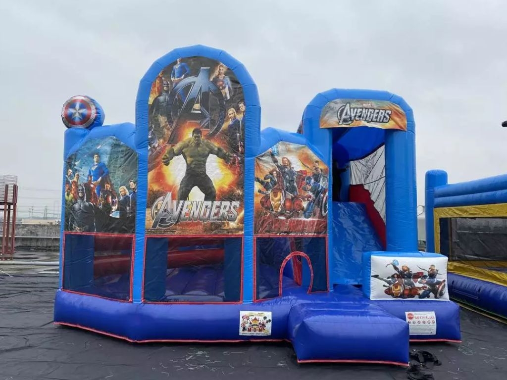 inflatable Avengers bounce combo