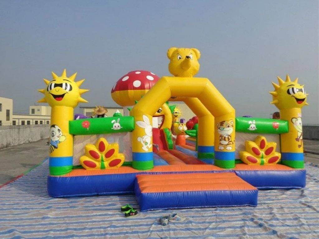 Inflatable fun City