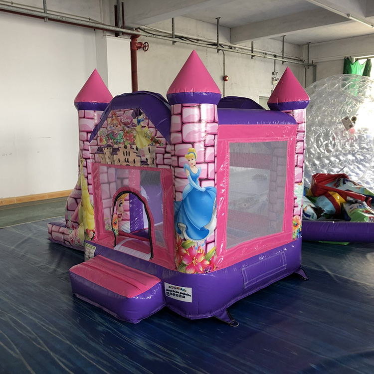 Inflatable kids small castle