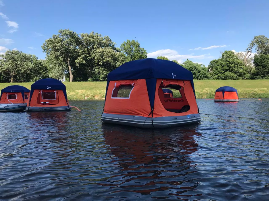 inflatable  floating tent 