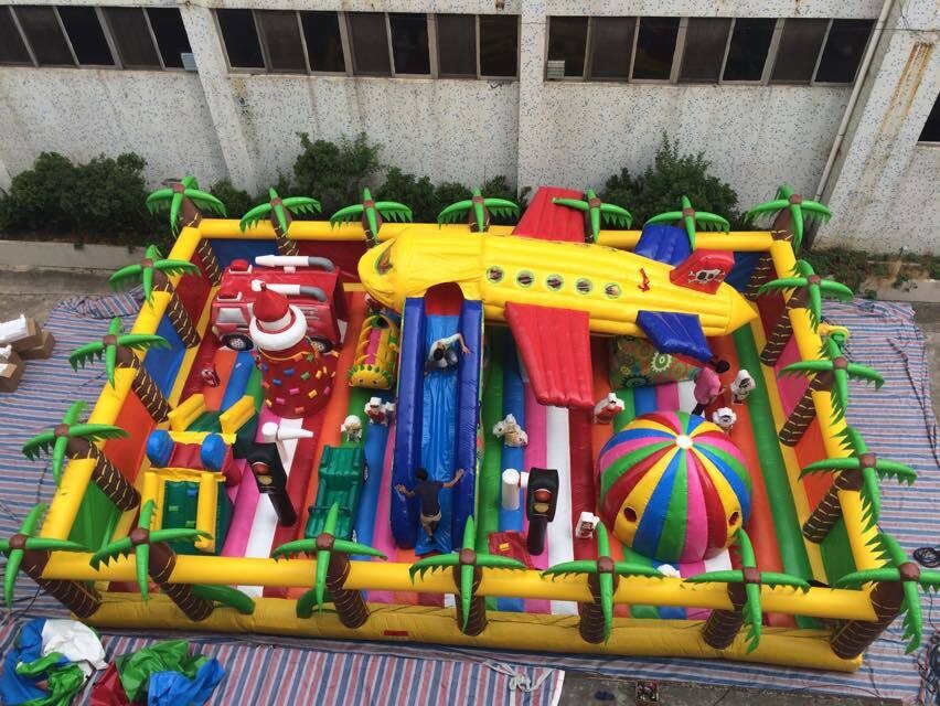 inflatable fun park