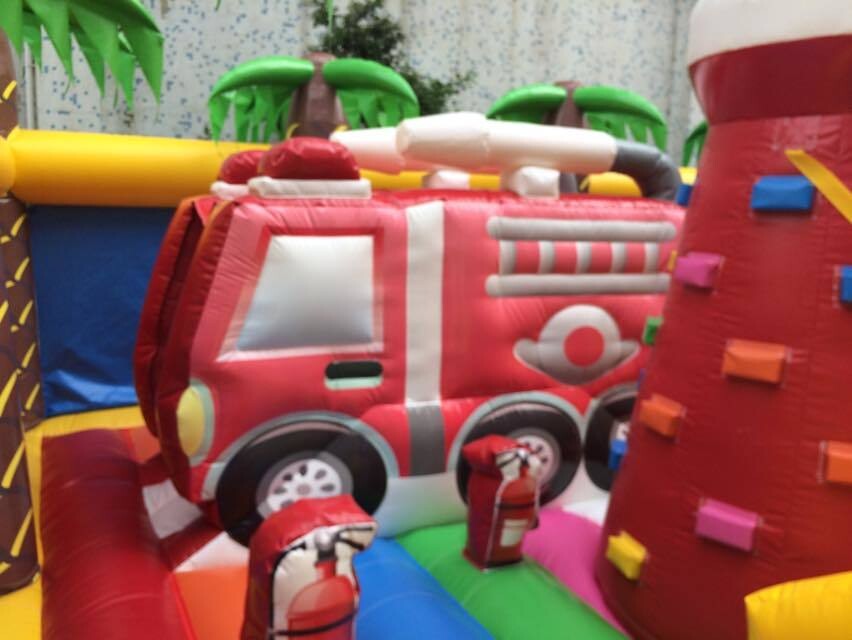 inflatable fun park