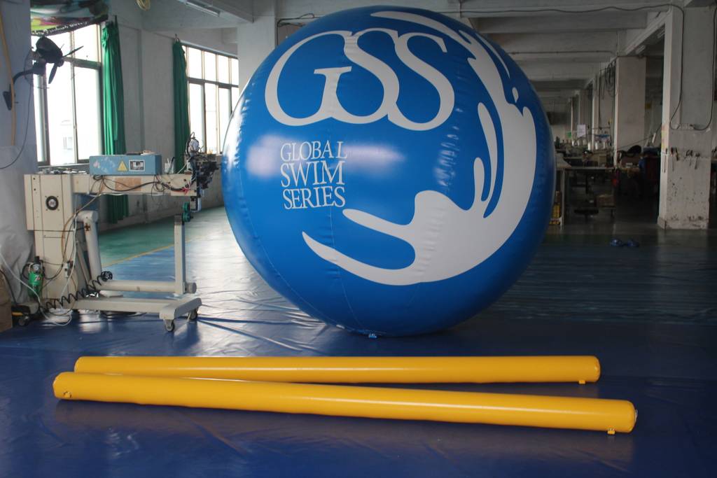 Inflatable advertising ball