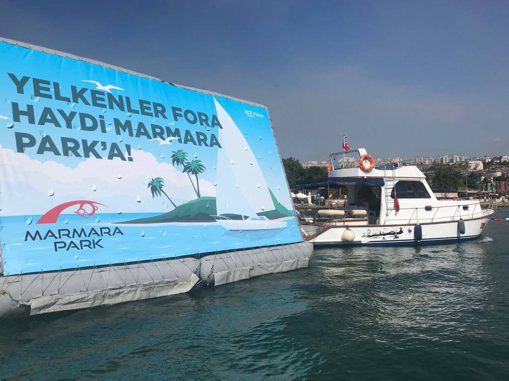 inflatable water billboard