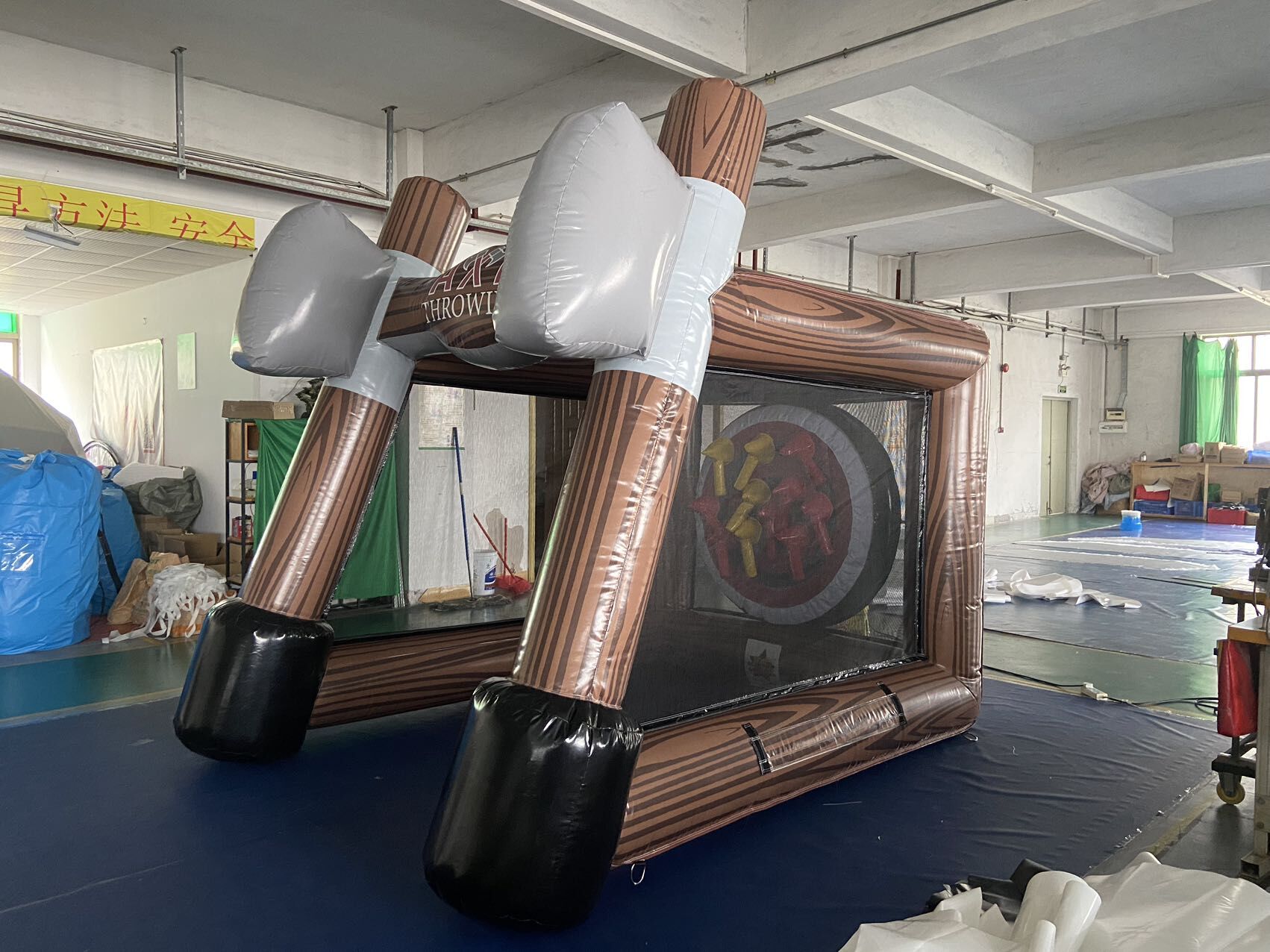 ​​Outdoor Inflatable Axe Carnival Game​​