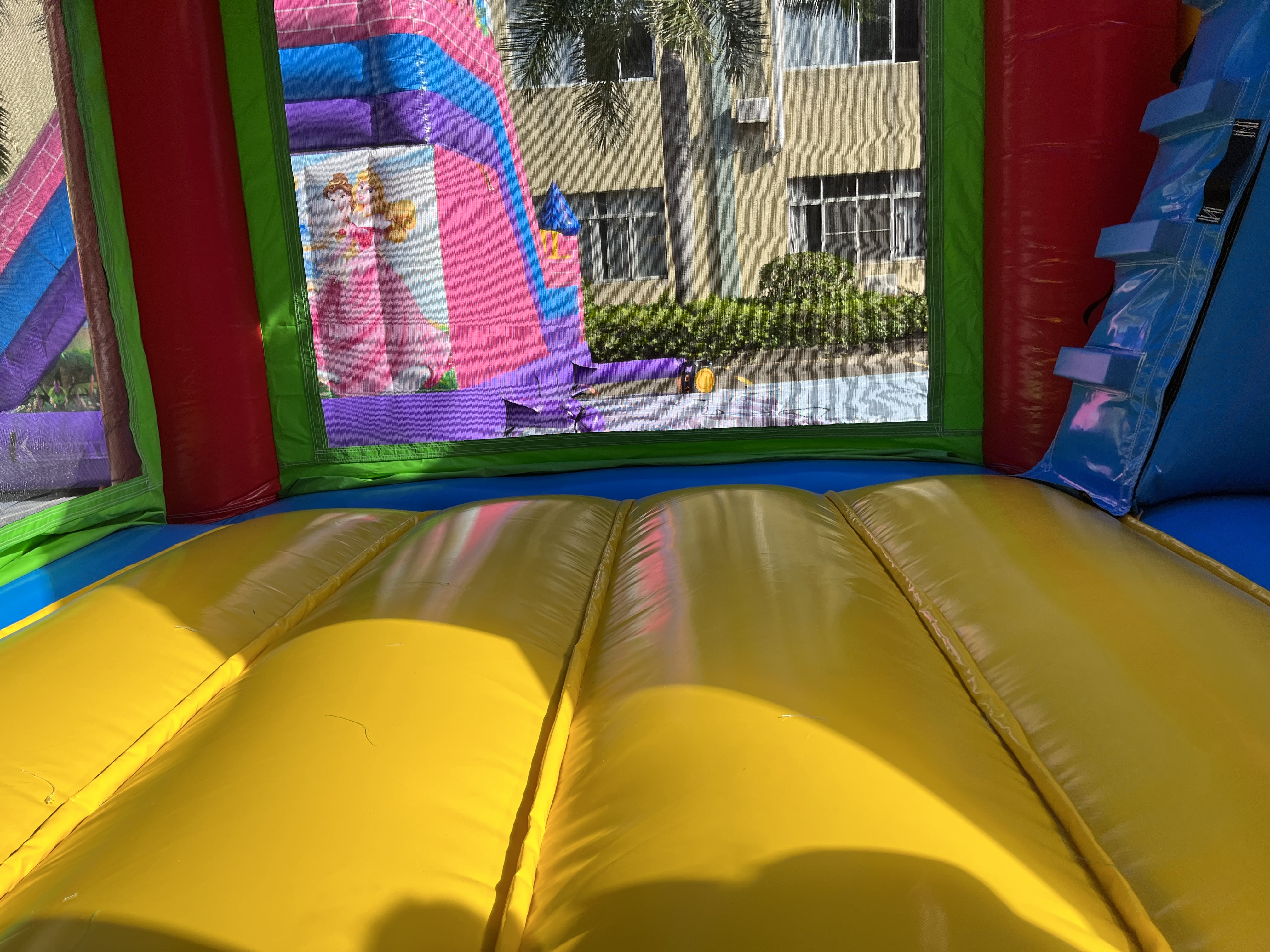 Outdoor Bounce House With Slide