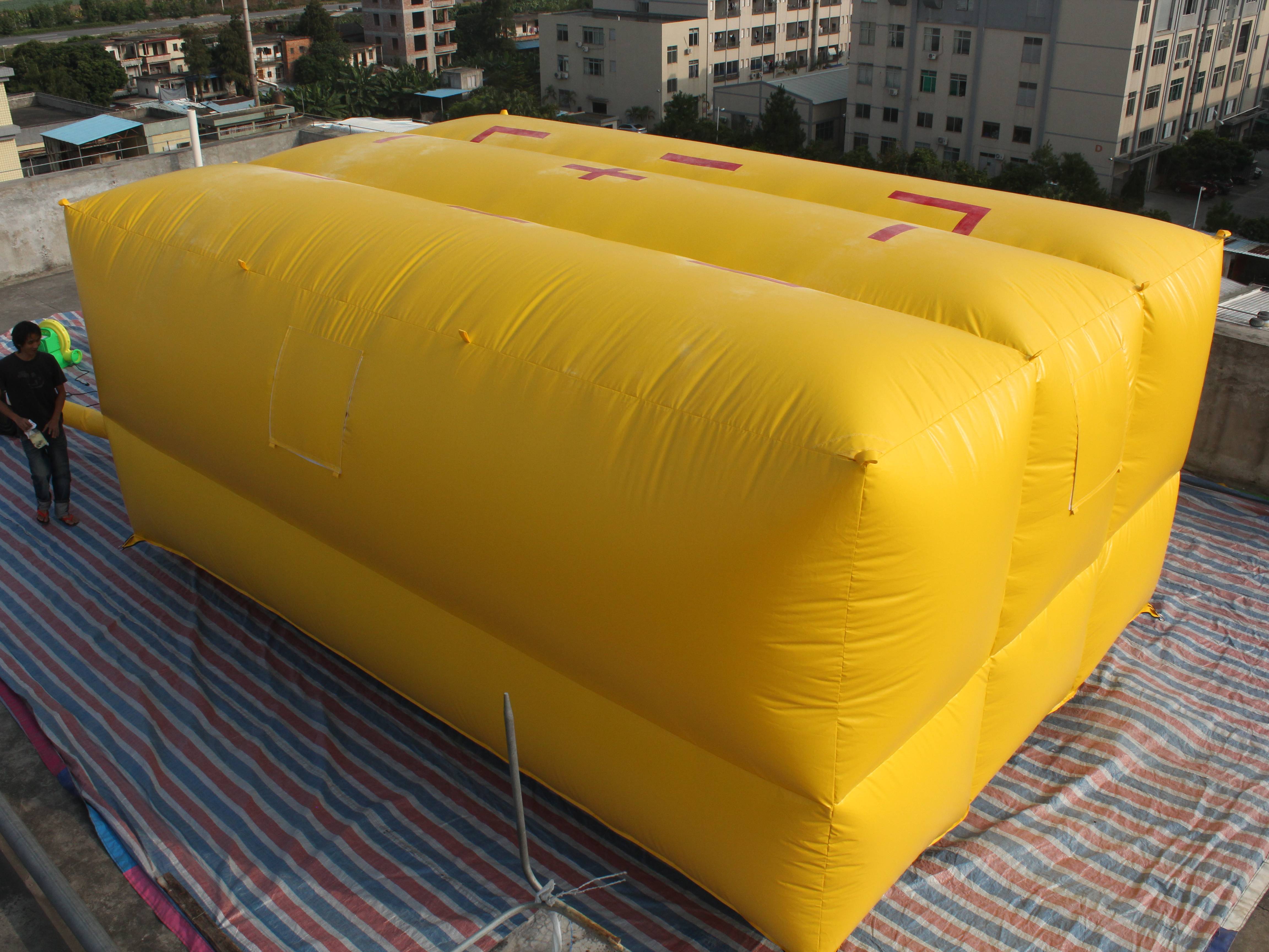 Air cushion for rescue