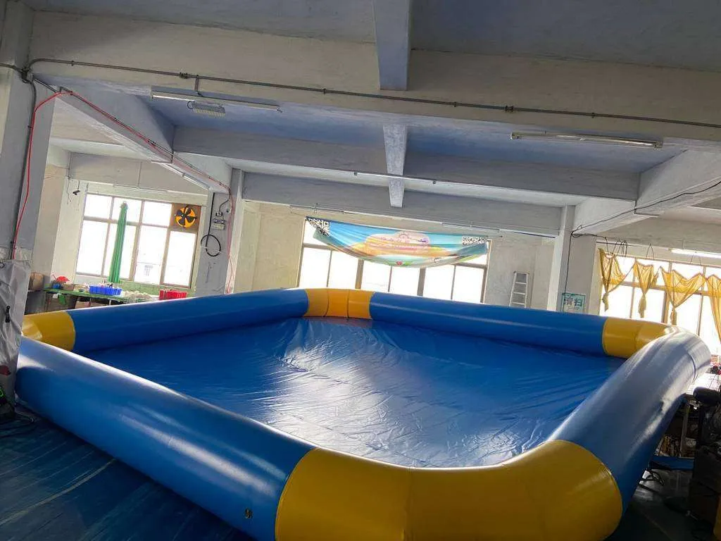 giant family pool