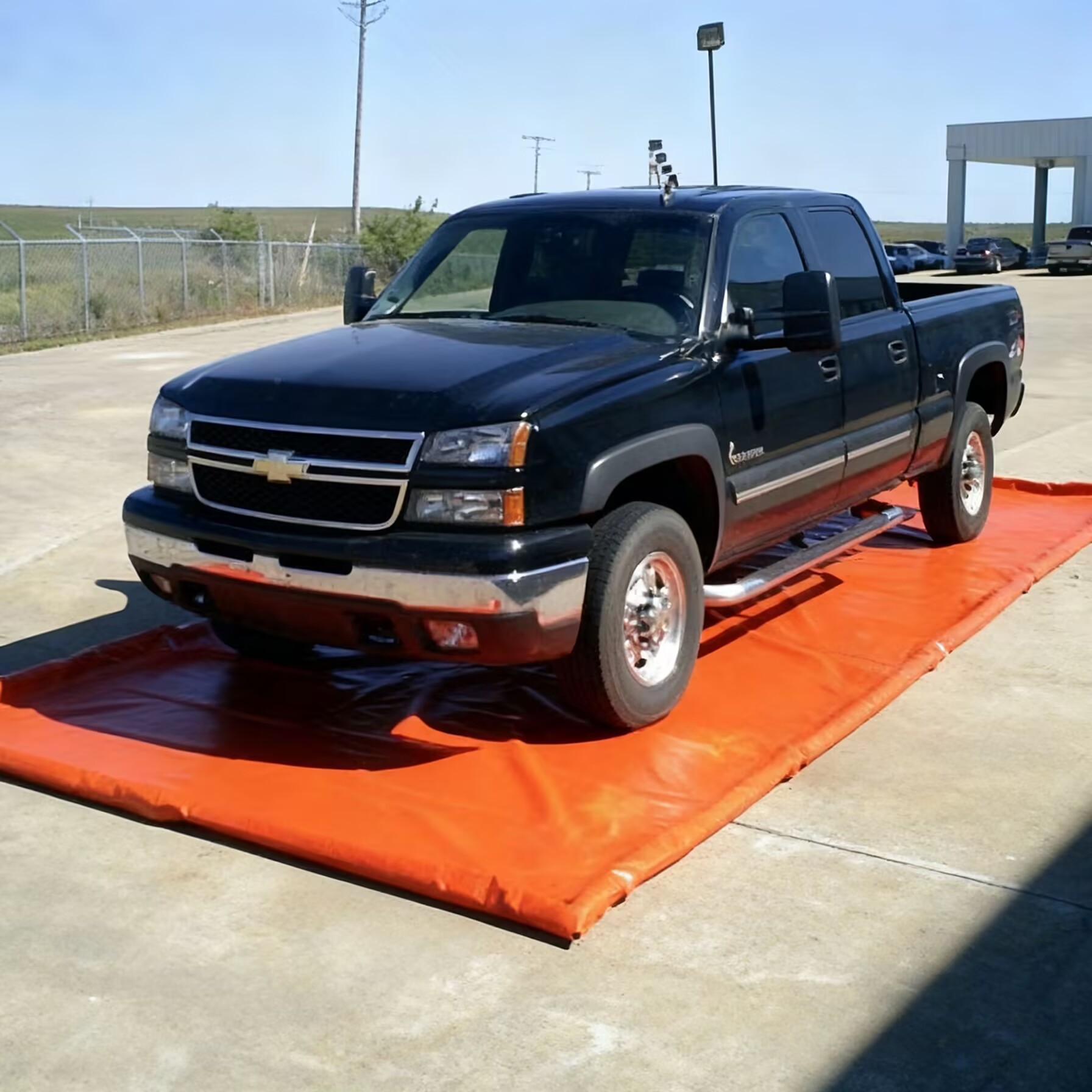 inflatable vehicle wash pad