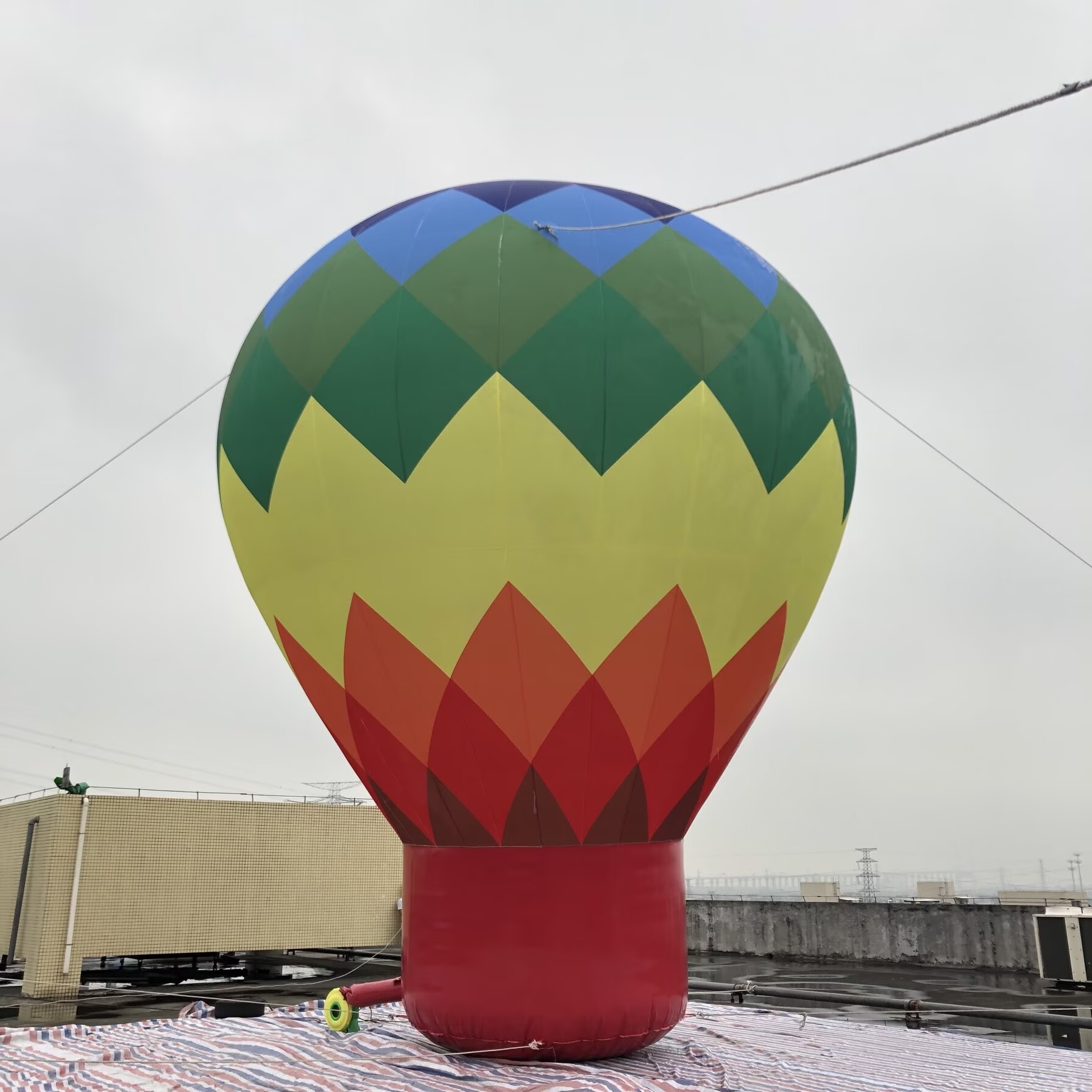 colorful inflatable roof advertising balloon