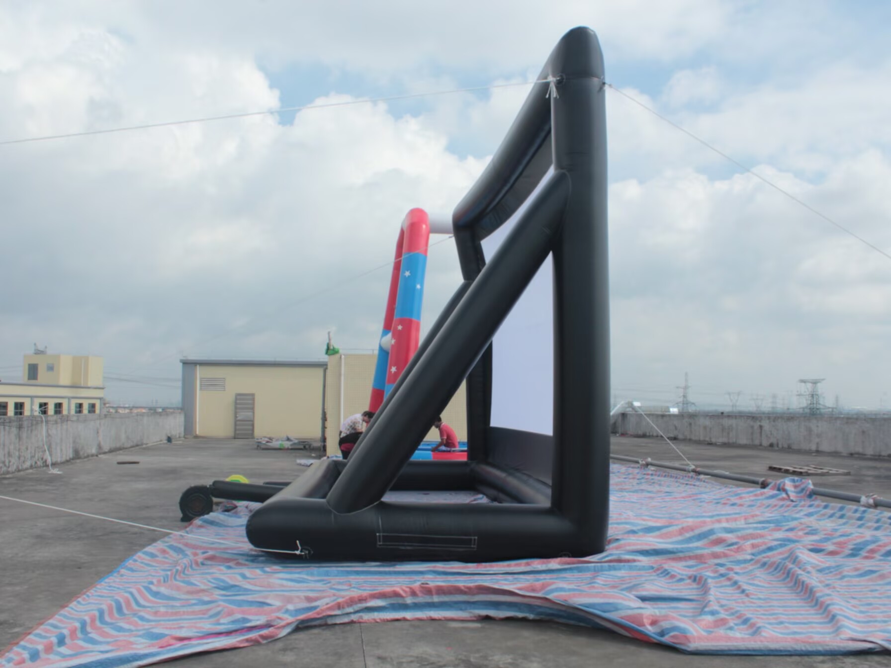 outdoor cinema screen