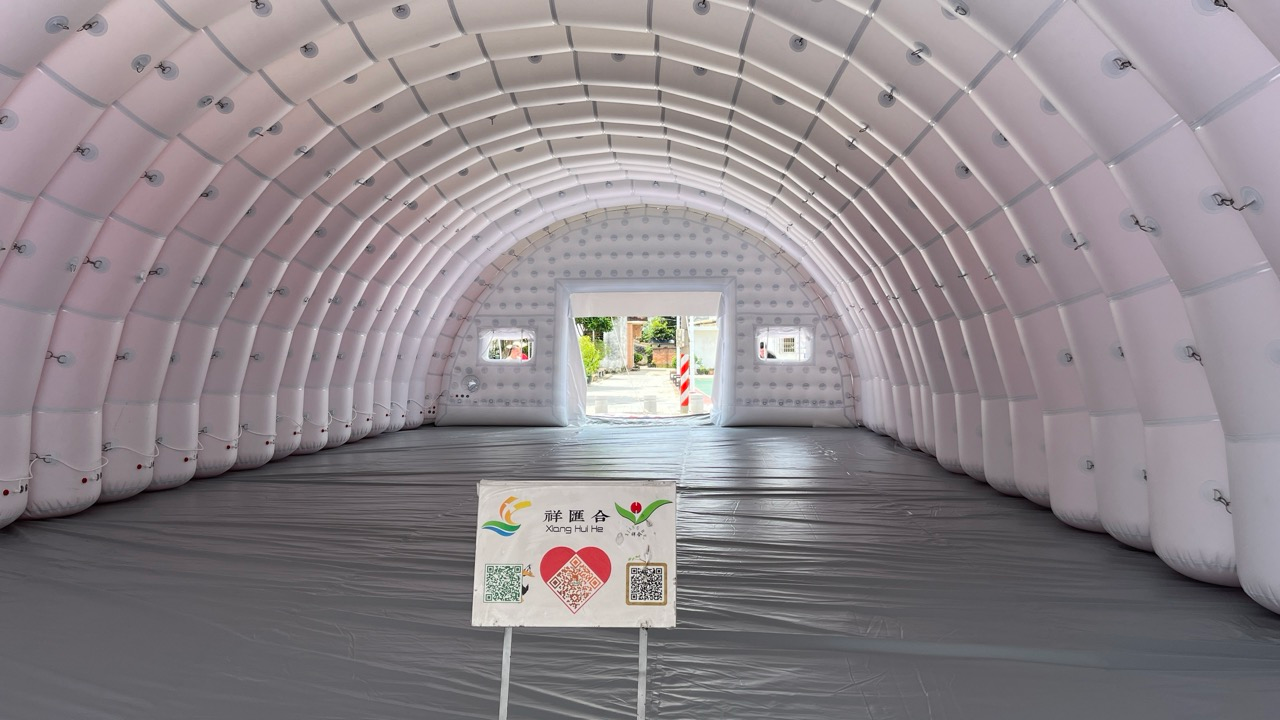 inflatable industrial tent