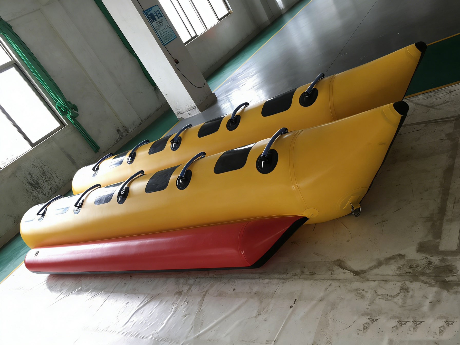 Heavy-duty PVC inflatable boat detail