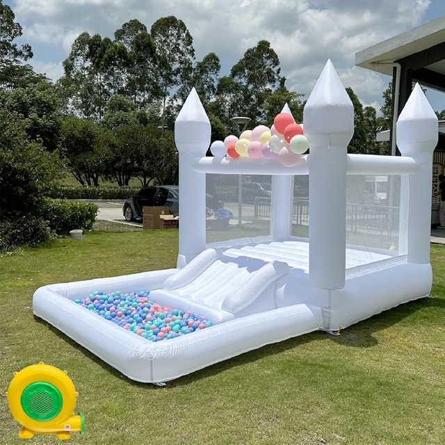 Inflatable Wedding Castle with Ball Pit