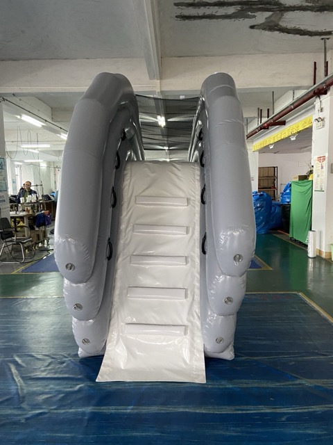 High-quality Inflatable Yacht Slide