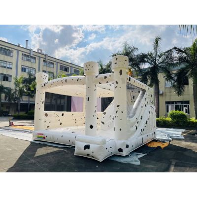 5.5X5.5M Cow Bounce House with Slide