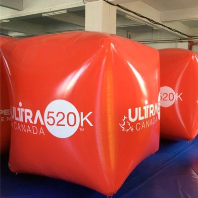 Inflatable race marks cube buoys